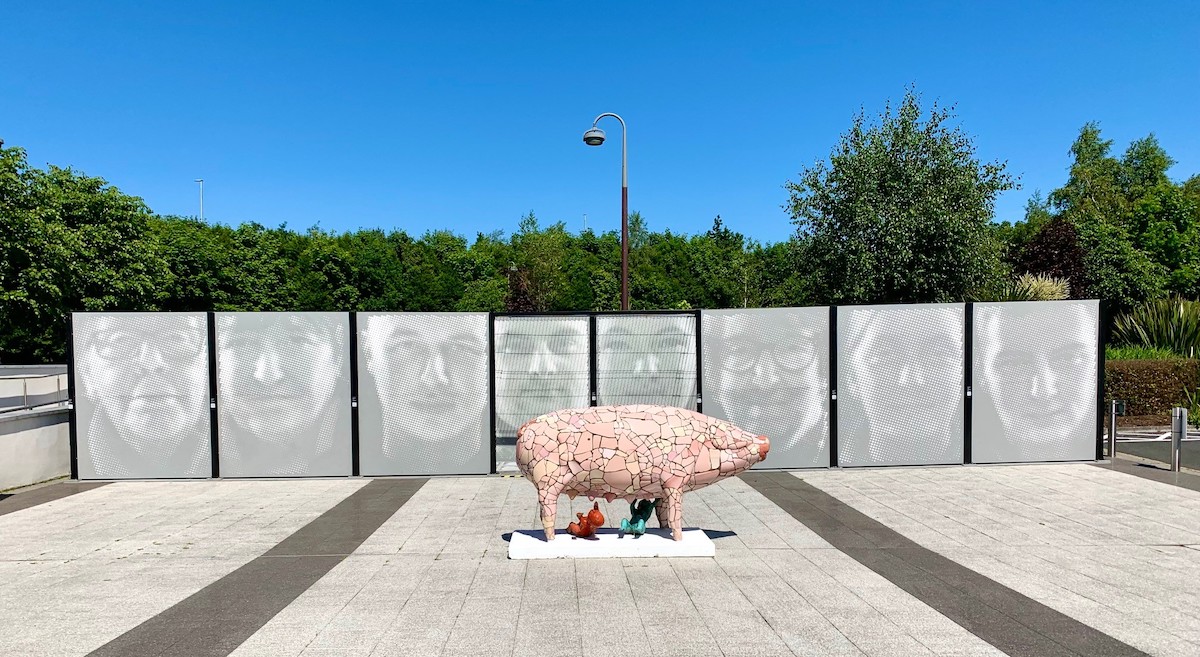 Stephen Wilson: Peace Wall Portraits,  2021, wood, steel fencing, virtual reality | Stephen Wilson: Peace Wall Portraits | Ongoing 2022 | F.E. McWilliam Gallery