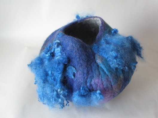 Úna Ní Shé | The Power of Craft | Wednesday 31 July  – Saturday 10 August 2013 | CIT Wandesford Quay Gallery