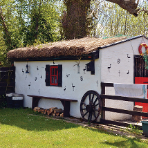 Liz Ryan: Collective |  Limerick Arts Encounter 
69 O'Connell Street Limerick | Thursday 28 November 2013 to Wednesday 8 January 2014 | to 