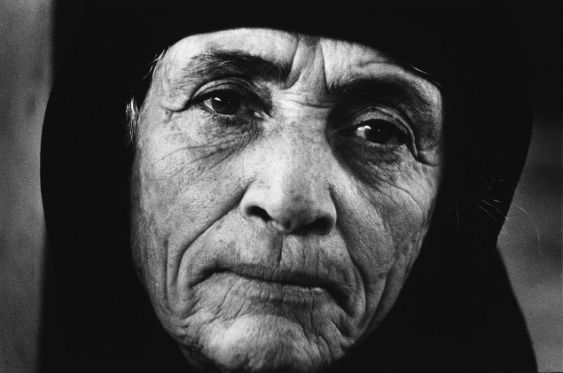 Jean Mohr: Portrait of Greek refugee, Larnaca, Cyprus1976, © Jean Mohr  | Jean Mohr: War from the Victims’ Perspective | Tuesday 20 May  – Tuesday 27 May 2014 | Photo Museum Ireland