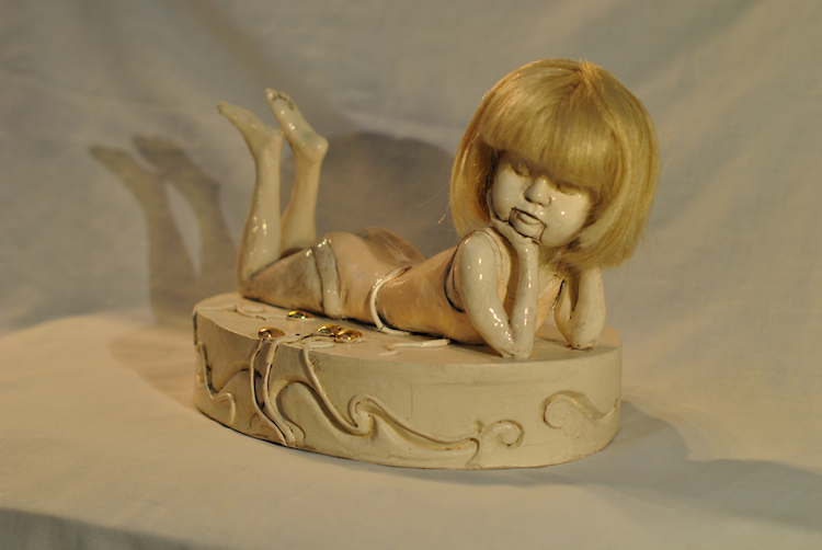 Lucy Meagher, Andromeda (Clickbait), stoneware, glazes, hair, 18 x 26.5 x 18cm | A Fine Figure – Contemporary Ceramic Sculpture | Friday 4 September  – Saturday 26 September 2015 | Solomon Fine Art