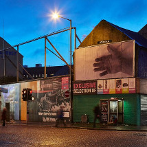 Felix Gonzalez-Torres: “Untitled” (For Jeff) |  various locations, Belfast | Friday 30 October 2015 to Sunday 24 January 2016 | to 