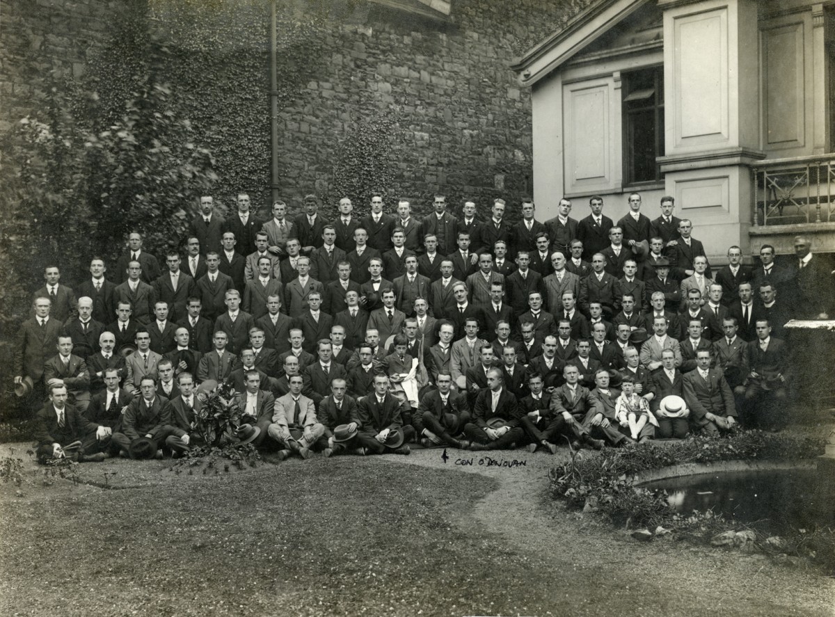 Prisoners at the Mansion House, Dublin, after their release from imprisonment in England, 1917 | Reflecting 1916 – talks / tours | Monday 28 March 2016 | Photo Museum Ireland