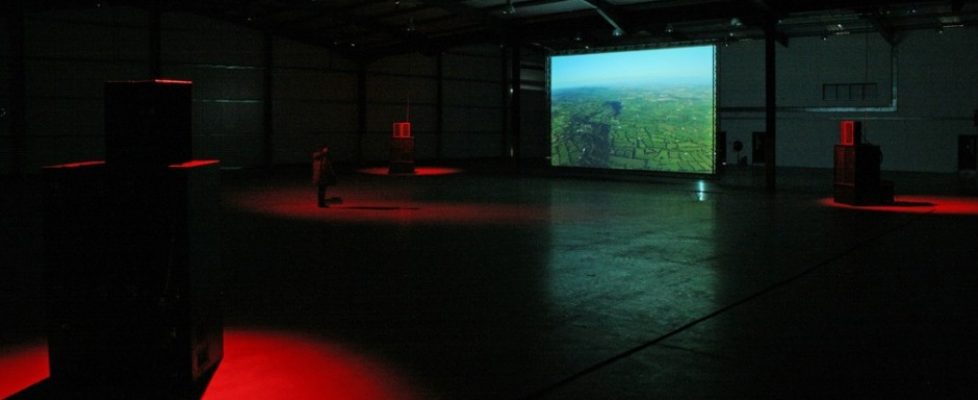 HegartyStones_ExMach2006_940_390_90_s_c1