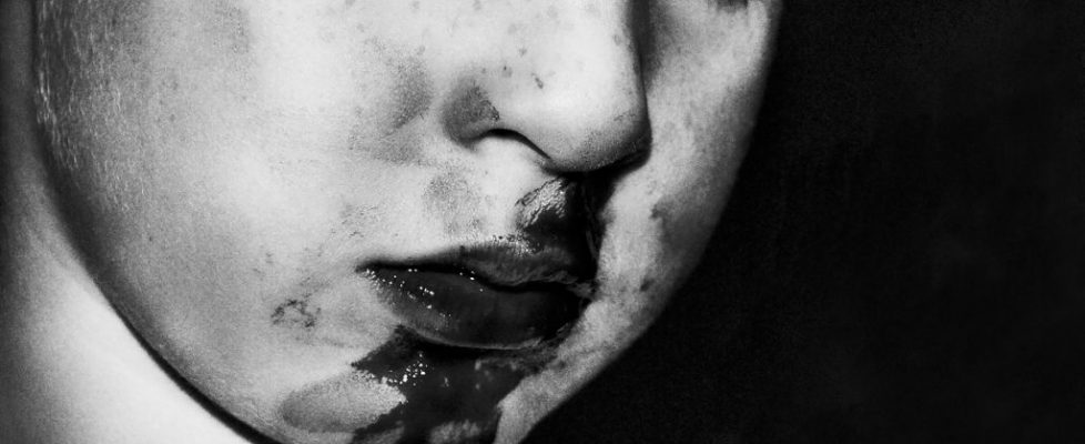 FIRST VIEW POSTER A4 no info