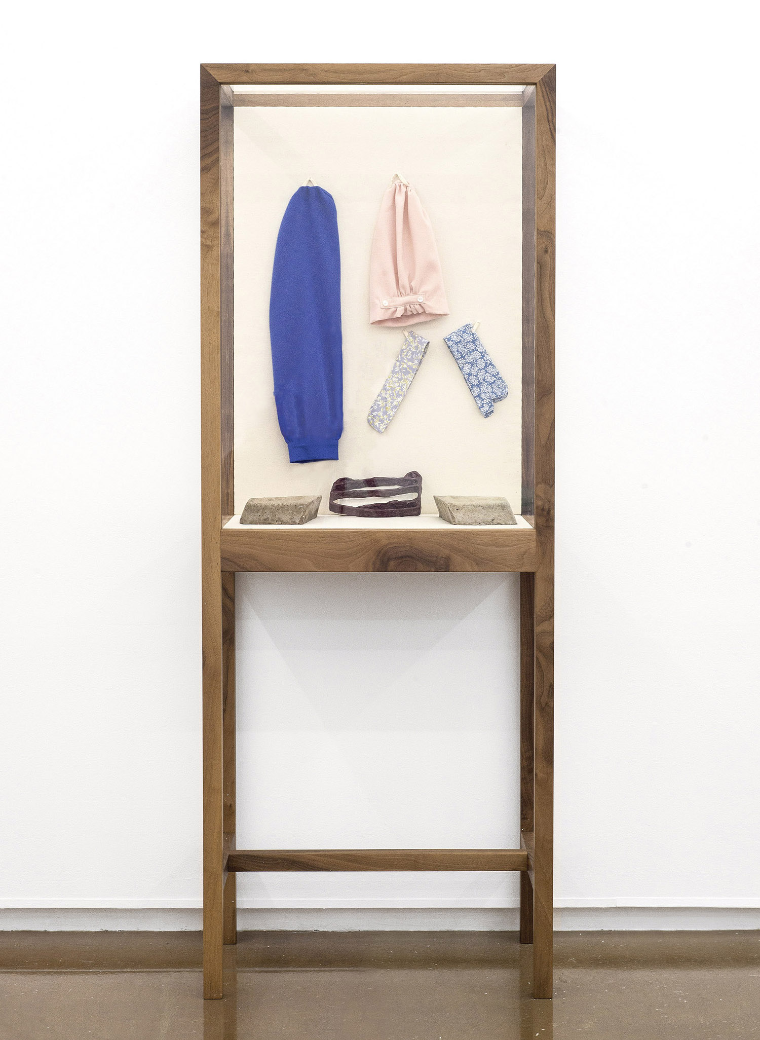 Aleana Egan: A House and its Head | Friday 31 March  – Saturday 13 May 2017 | Kerlin Gallery