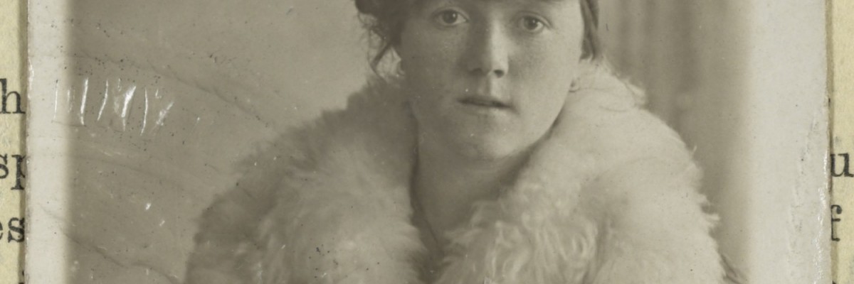 Image credit: Gertrude Caruso, 18, Queenstown, Co. Cork, Passport issued 20th June 1919. Copyright NARA (national Archives) and Ancestry.com. | Portraits: Women of Cork and the U.S. Navy 1917 – 1919 | Friday 5 May  – Sunday 17 September 2017 | SIRIUS