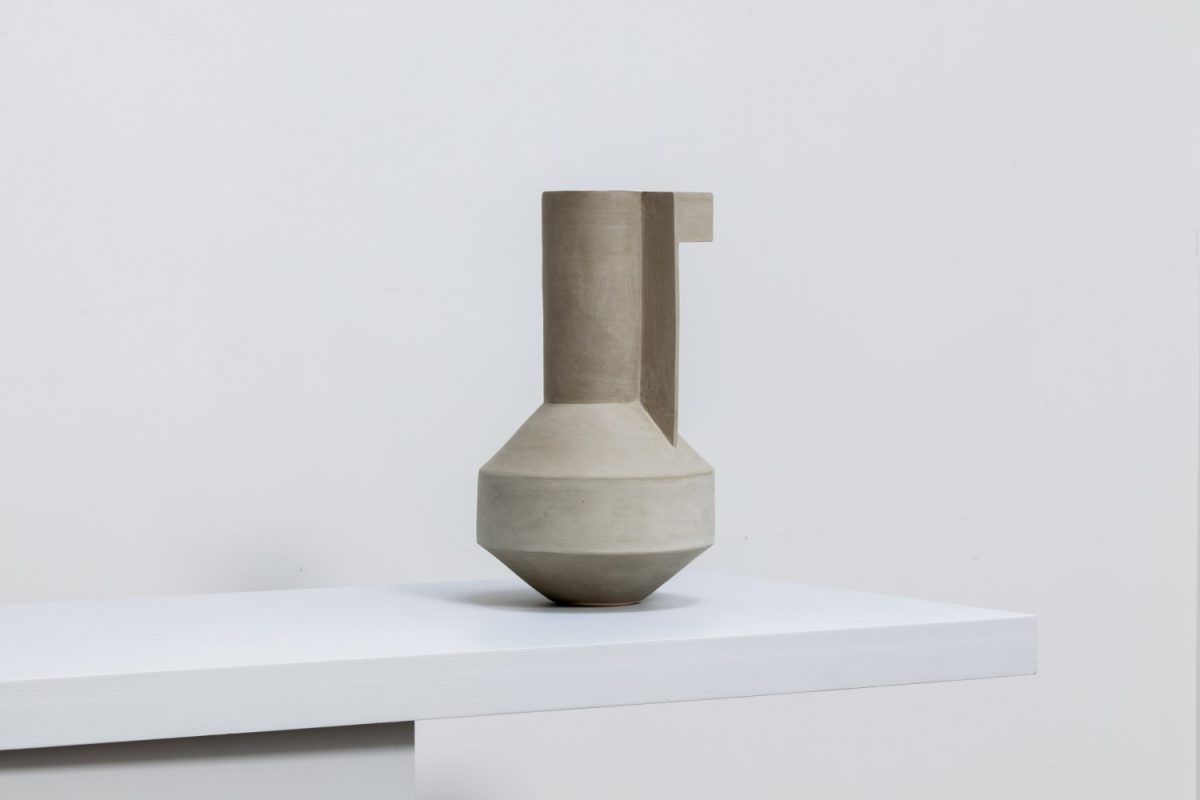 Angled Vessel, Olive – Thrown and assembled porcelain / stoneware with coloured engobe exterior. Photo Chris Martin | Derek Wilson: Abstracted Alignment | Thursday 6 July  – Saturday 19 August 2017 | Golden Thread Gallery