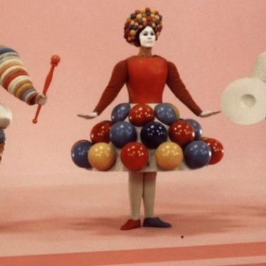 Oskar Schlemmer: The Triadic Ballet |  VISUAL Centre for Contemporary Art 
Old Dublin Road, Carlow | Monday 5 June to Sunday 10 September 2017 | to 