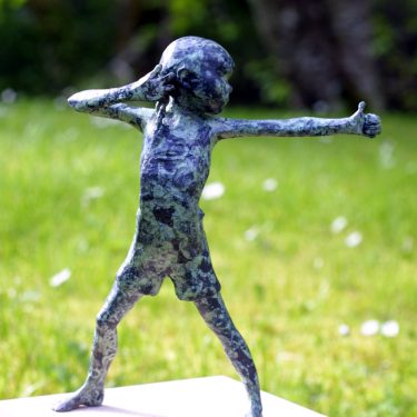 Movement and Form |  Gormleys Fine Art, Dublin 
27 South Frederick Street, Dublin 2 | Saturday 15 July to Thursday 31 August 2017 | to 