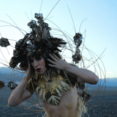 Light Moves Festival of Screendance |  Limerick City Gallery 
Pery Square, Limerick | Friday 3 November 2017 to Sunday 14 January 2018 | to 