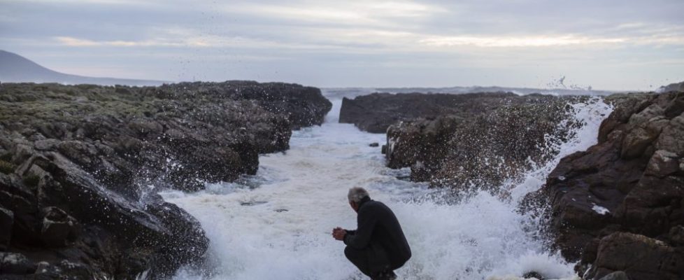 Cathal-on-Inis-Bo-Finne