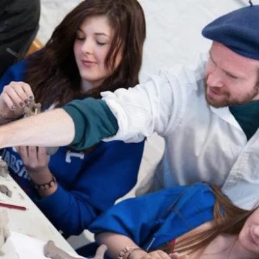 Yarn |  Mermaid Arts Centre 
Main Street, Bray Co. Wicklow | Friday 8 November to Saturday 23 November 2019 | to 