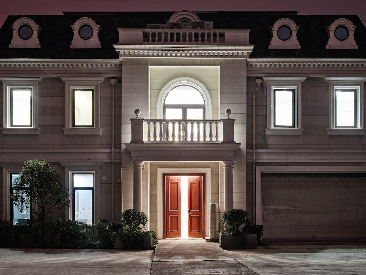 3D-printed Mansion, Suzhou, China from the series New Artificiality © Catherine Leutenegger | Catherine Leutenegger: New Artificiality | Thursday 30 January  – Sunday 1 March 2020 | Photo Museum Ireland