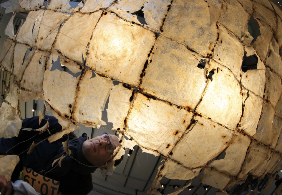 PLASTIC: Can’t Live With It, Can’t Live Without It | Tuesday 25 August  – Saturday 19 December 2020 | Regional Cultural Centre