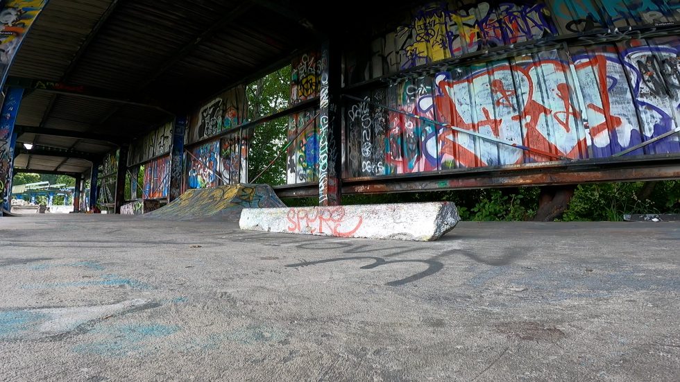 Drydan Wilson: Another Distortion | Saturday 30 April  – Saturday 28 May 2022 | Golden Thread Gallery