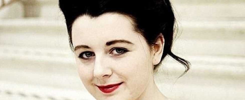 Porcelain_Delaney_main