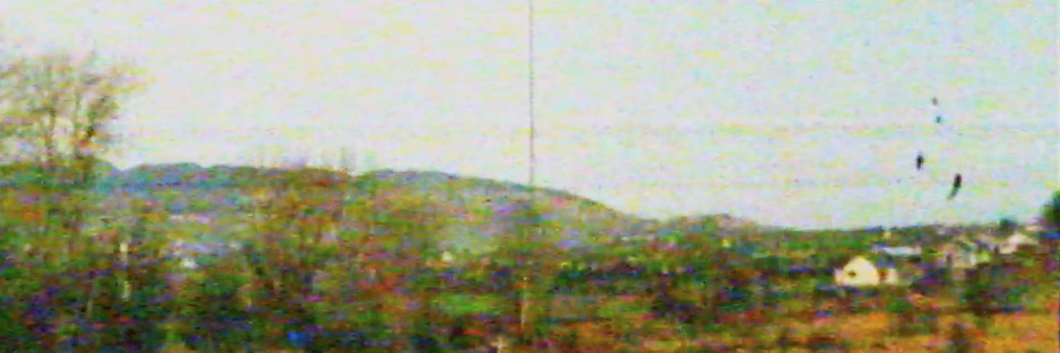 Boyneside Radio North AM mast just on the border (pirate.ie, courtesy of Eddie Caffrey) | Bojana Janković, Tom O’Dea, Frank Sweeney: Ballads of Rhinestones & Newcomers | Wednesday 20 July  – Saturday 24 September 2022 | CCA