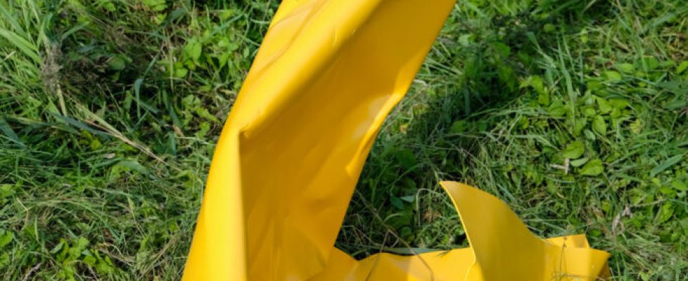 Extraction-image-Crushed-Steel