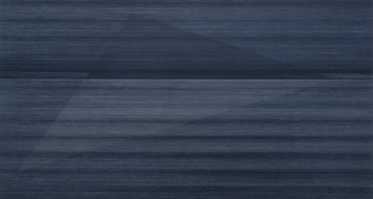 Kwok Tsui, Hazy ii, 2023, oil on canvas, 170 x 105cm, Image courtesy of the artist. | Kwok Tsui: Border | Sky | Friday 17 November 2023  – Sunday 28 January 2024 | Royal Hibernian Academy | Image: Kwok Tsui, Hazy ii, 2023, oil on canvas, 170 x 105cm, image courtesy of the artist. | the work is entirely in shades of grey, in horizontal lines from side to side; the immediate sense is of a triangular mountain rising out of the sea, with waves in the foreground, but the reflection of the ‘mountain’ is paler than the mountain itself, and skewed to the left; the mountain appears to be in a haze 