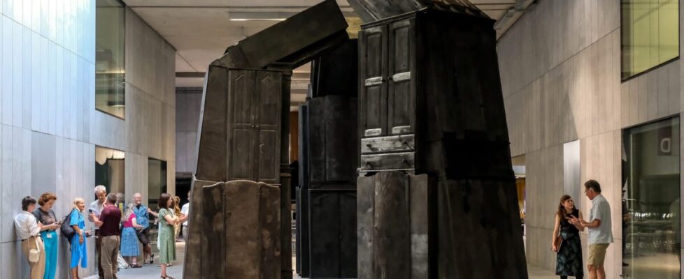 House_On_The_Beach_Opening-24