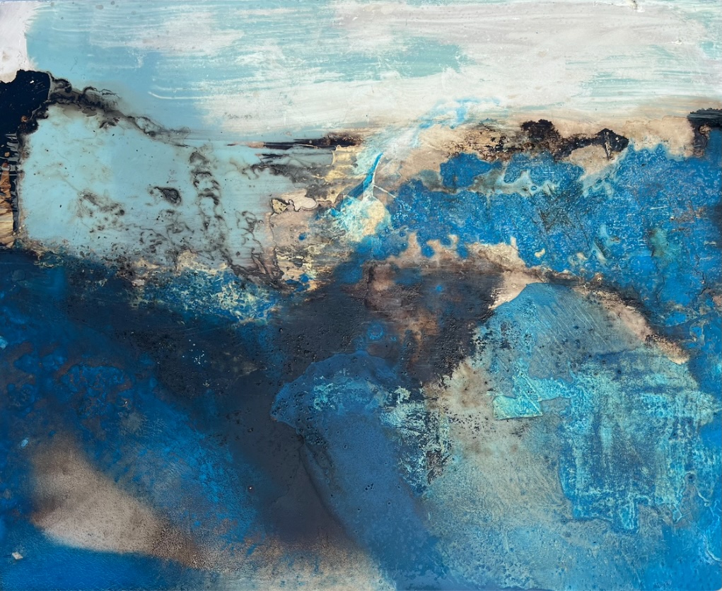 Siobhán McDonald: Sonance, 2026, oil on board, 40 x 50 cm | Siobhán McDonald: Sonance | Friday 12 June  – Saturday 4 July 2026 | Taylor Galleries | Siobhán McDonald: Sonance, 2026, oil on board, 40 x 50 cm | abstract artwork, but strongly suggestive of a seascape – a sweep of sky above, whites and blues, apparent rocks Taylor Galleries is delighted to present Sonance by Siobhán McDonald,

The exhibition brings together a series of abstract works on Japanese paper, canvas and wood through which the artist explores states of transition. The sources of the paintings include references to ancient geological maps, the edges of seascapes exposing the layers of the Anthropocene and human displacement. An engagement with realms of deep time informs the imagery, transforming the invisible and the imagined into a resonant visual language. McDonald’s paintings combine intense sequences of oil paint with natural materials such as iron-rich oxides, cinnabar, malachite and plaster, producing works charged with movement, sound, and rhythm.

Book Launch

A landmark publication celebrating the work of Siobhán McDonald will be launched later…”